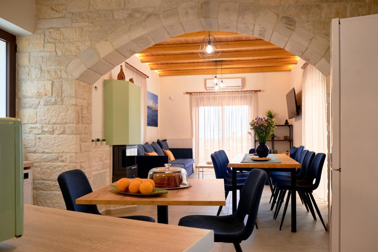Villa Olive Valley Loutraki  エクステリア 写真