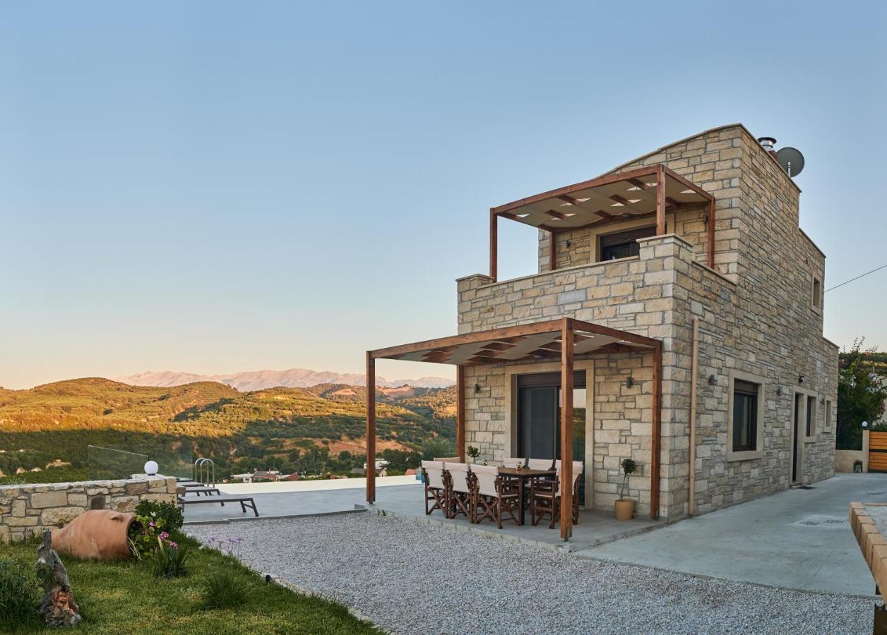 Villa Olive Valley Loutraki  エクステリア 写真