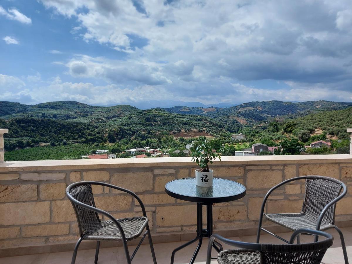 Villa Olive Valley Loutraki  エクステリア 写真