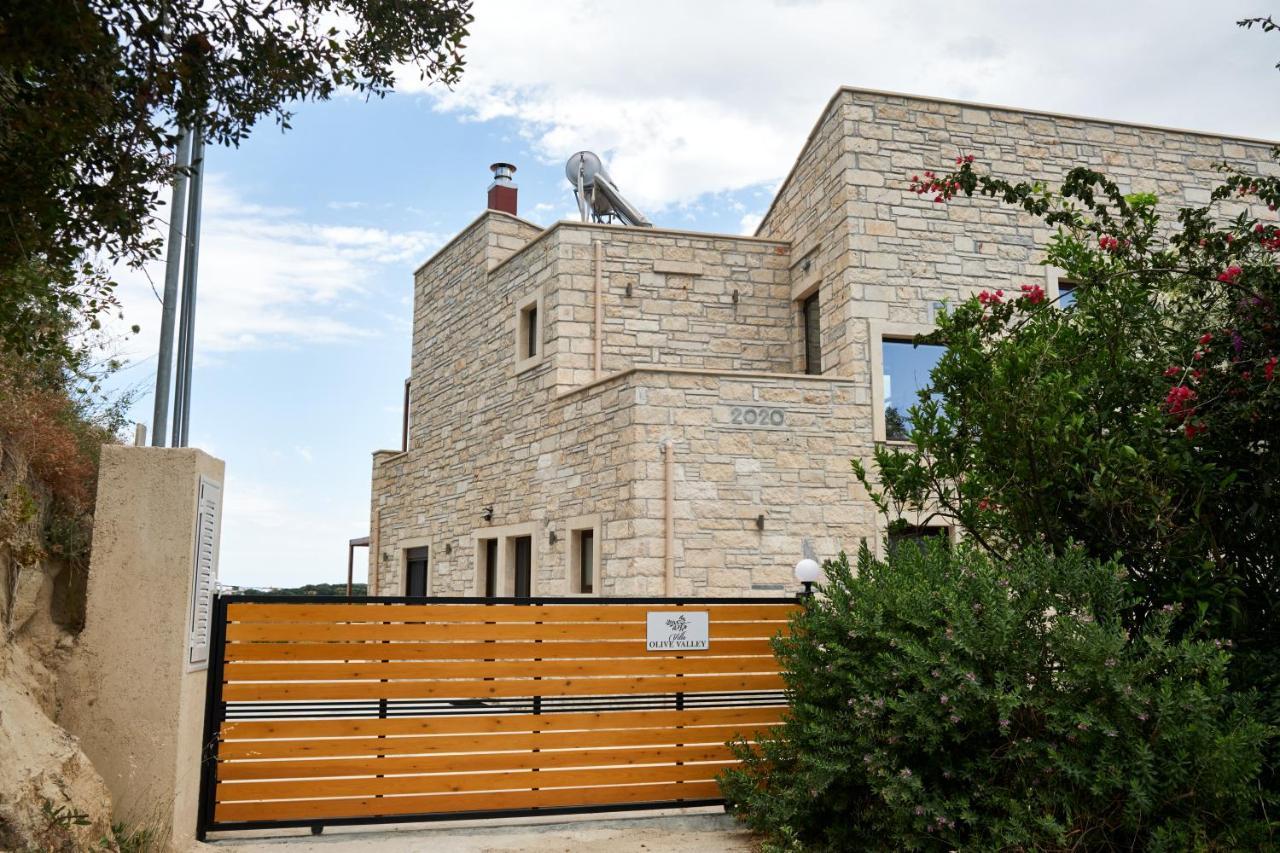 Villa Olive Valley Loutraki  エクステリア 写真